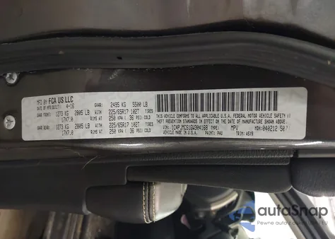 2016 Jeep Cherokee Latitude из США, поврежденный, VIN 1C4PJMCS1GW304168